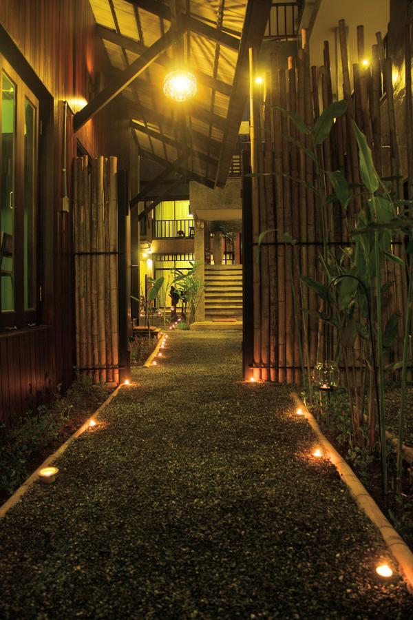 Nawa Sheeva Hotel Chiang Mai Bagian luar foto