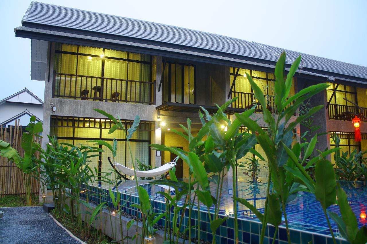 Nawa Sheeva Hotel Chiang Mai Bagian luar foto