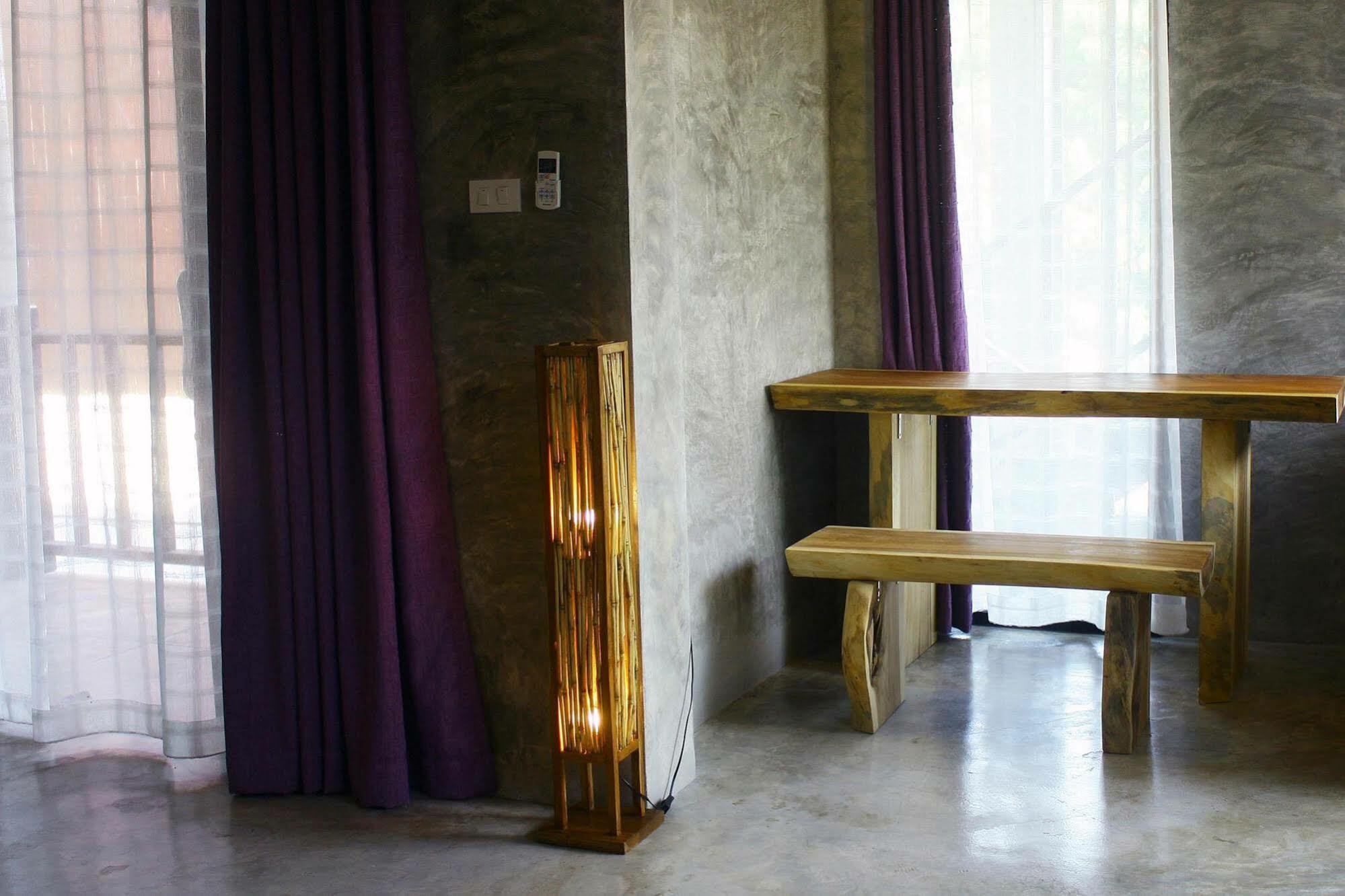 Nawa Sheeva Hotel Chiang Mai Bagian luar foto