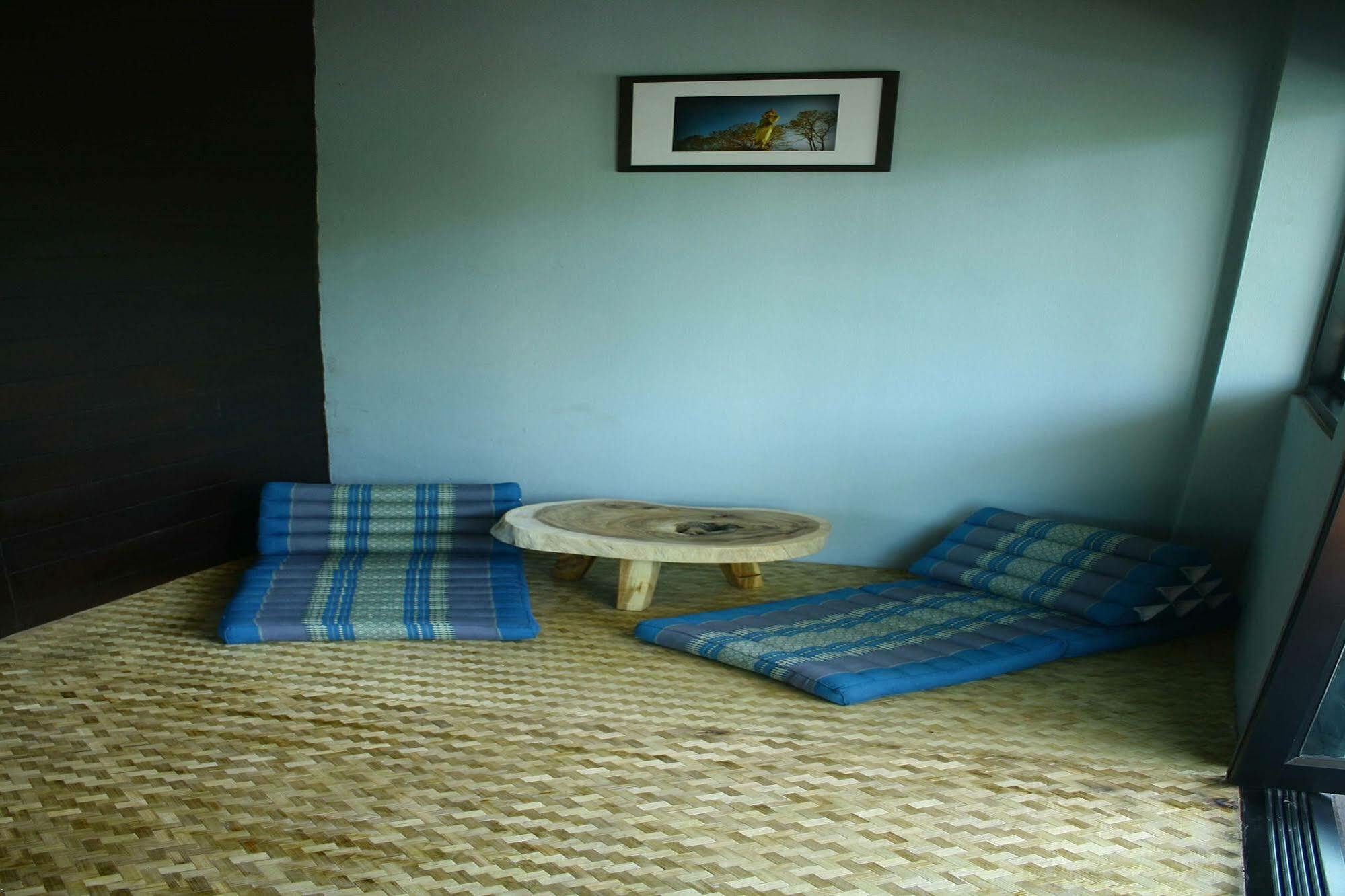 Nawa Sheeva Hotel Chiang Mai Bagian luar foto