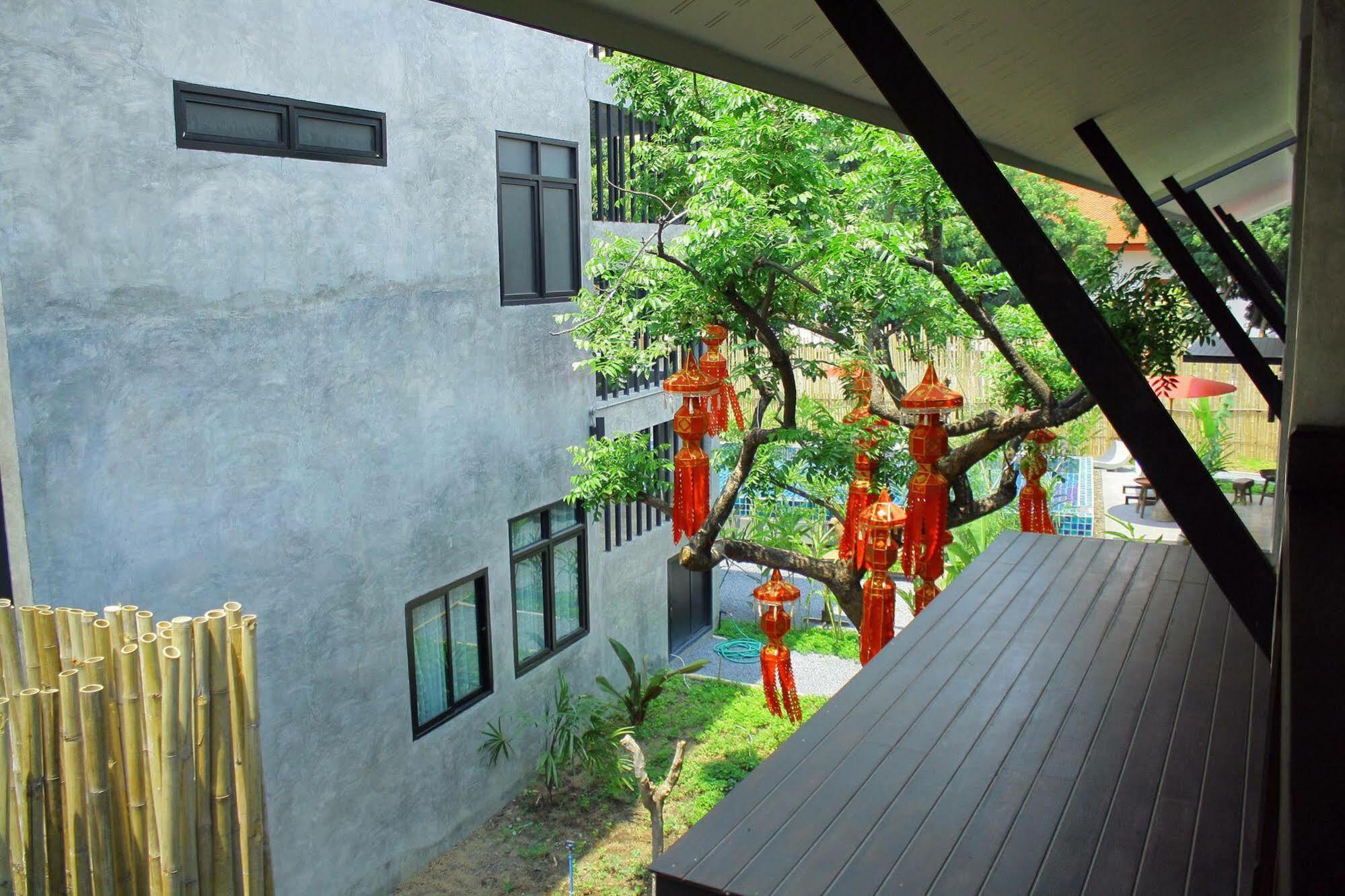 Nawa Sheeva Hotel Chiang Mai Bagian luar foto