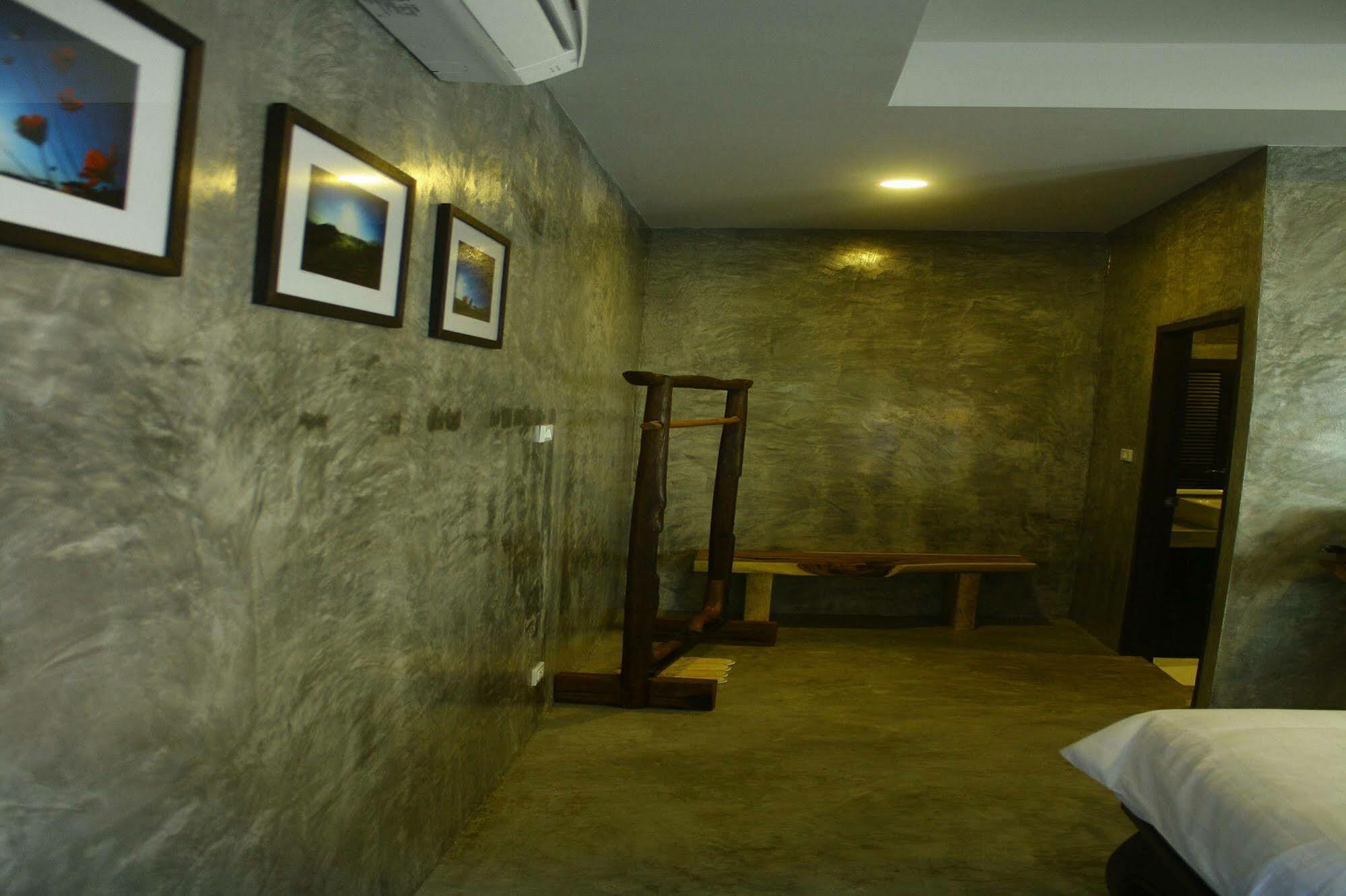 Nawa Sheeva Hotel Chiang Mai Bagian luar foto